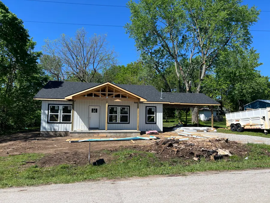 619 W Morrow Street, Buffalo, MO 65622 - #2