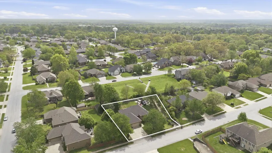 4840 S Prairie View Avenue, Battlefield, MO 65619 - #2