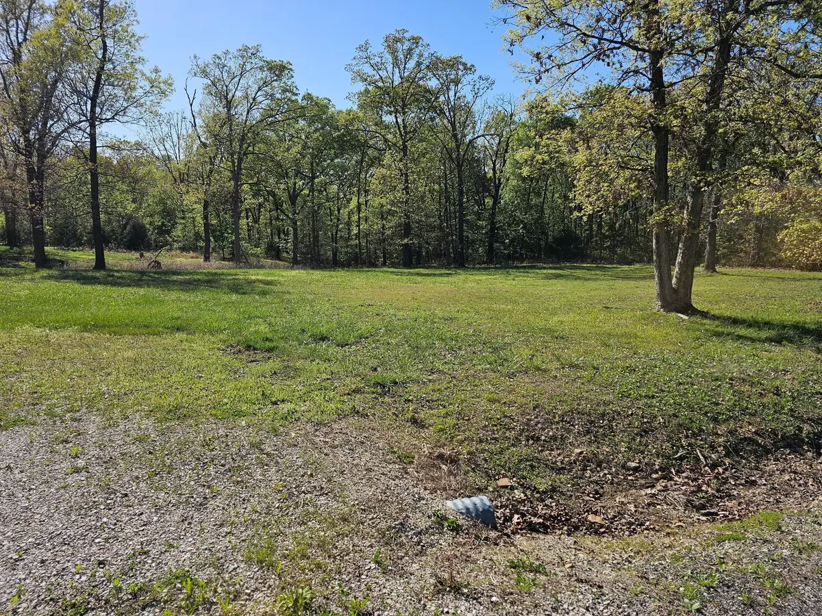 000 Goldfinch Rd, Marshfield, MO 65706 - #1