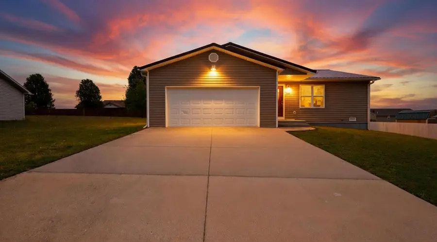 1608 Amy Street, West Plains, MO 65775 - #3