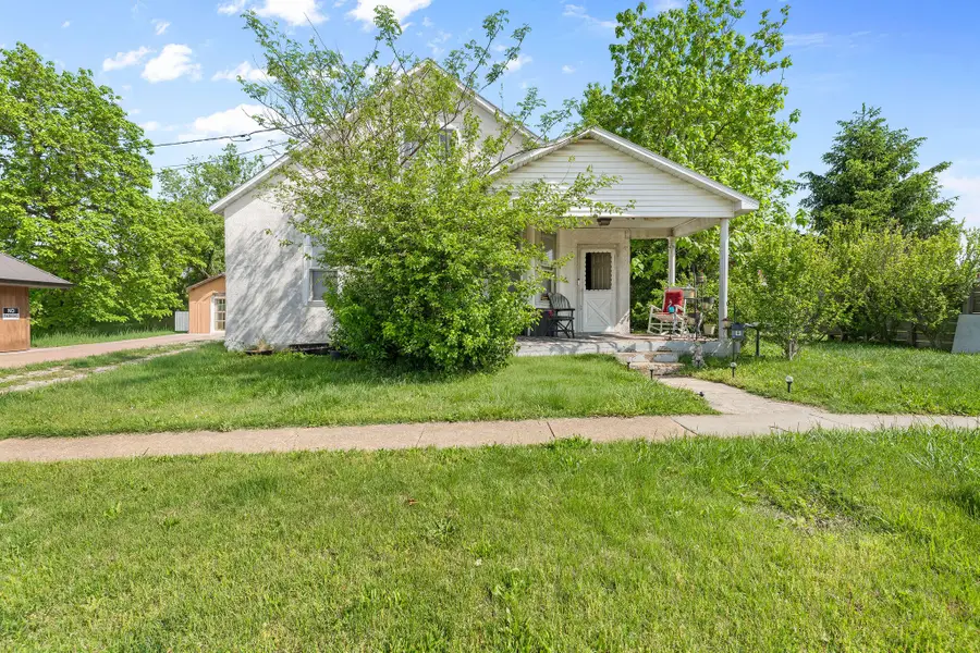 810 Ozark Street, Cabool, MO 65689 - #2