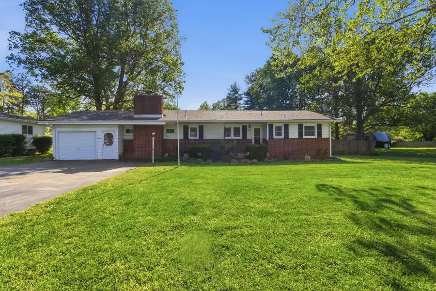 1009 13th Street, Monett, MO 65708 - #2