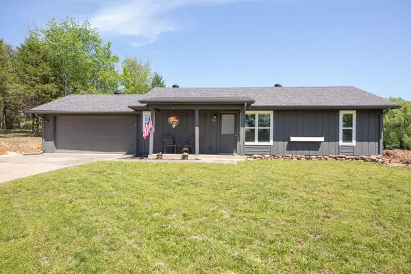 181 Elm, Rockaway Beach, MO 65740