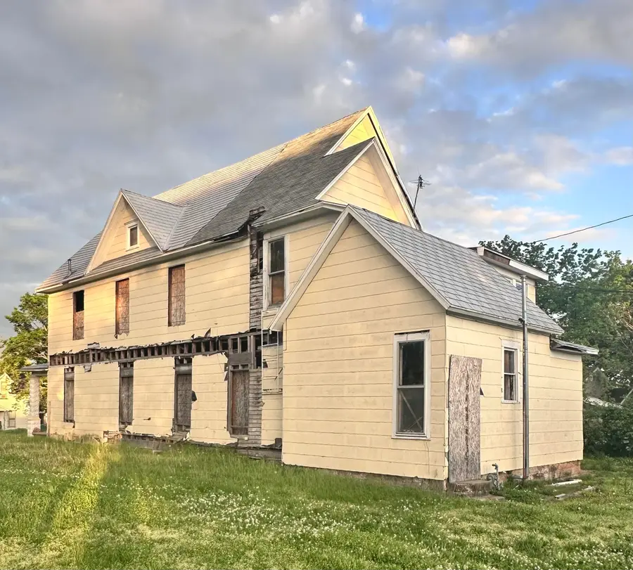 304 6th Street, Monett, MO 65708 - #2