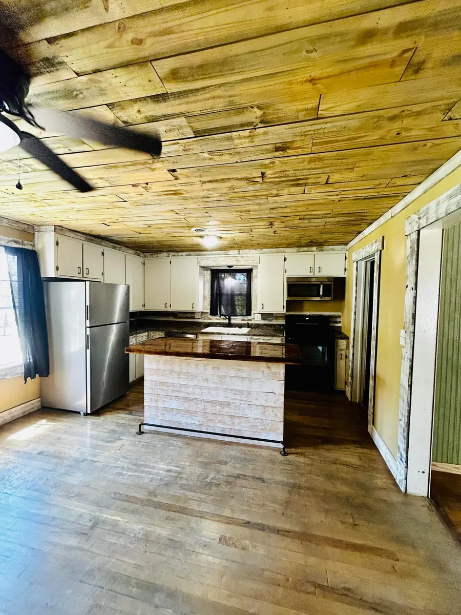 2002 Cash Street, Neosho, MO 64850 - #3