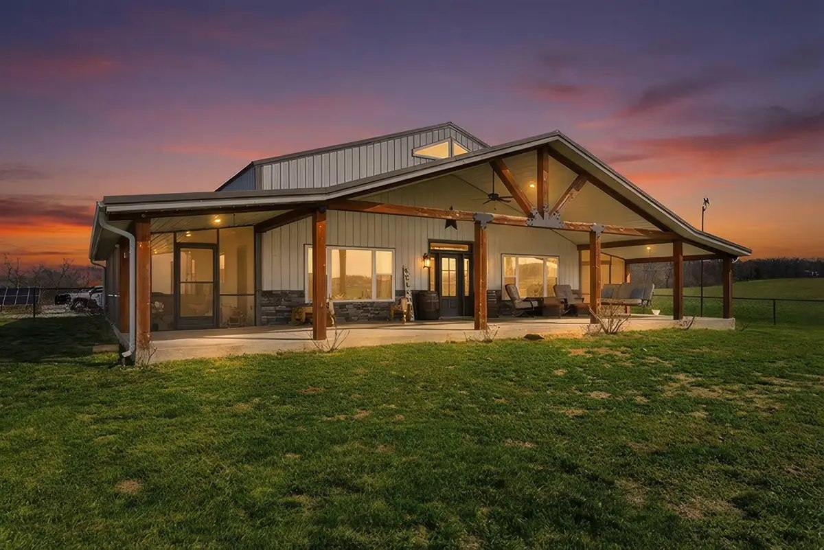 Address Withheld By Seller, Dunnegan, MO 65640 - #1