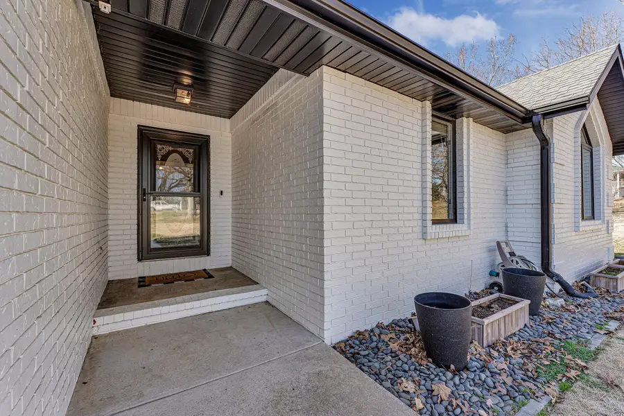 1963 S Oakview Lane, Nixa, MO 65714 - #2