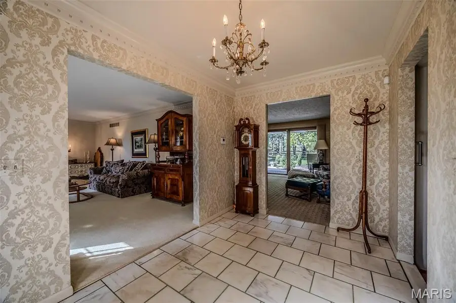 21355 Ember Road, Lebanon, MO 65536 - #2