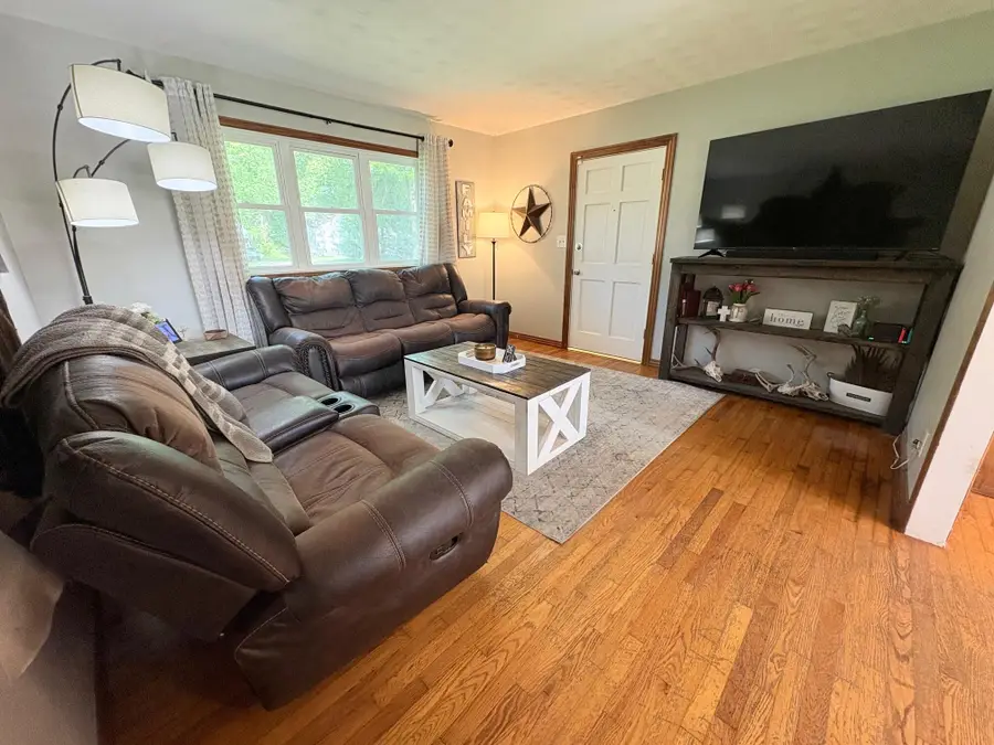 1502 S Marlan Avenue, Springfield, MO 65804 - #2