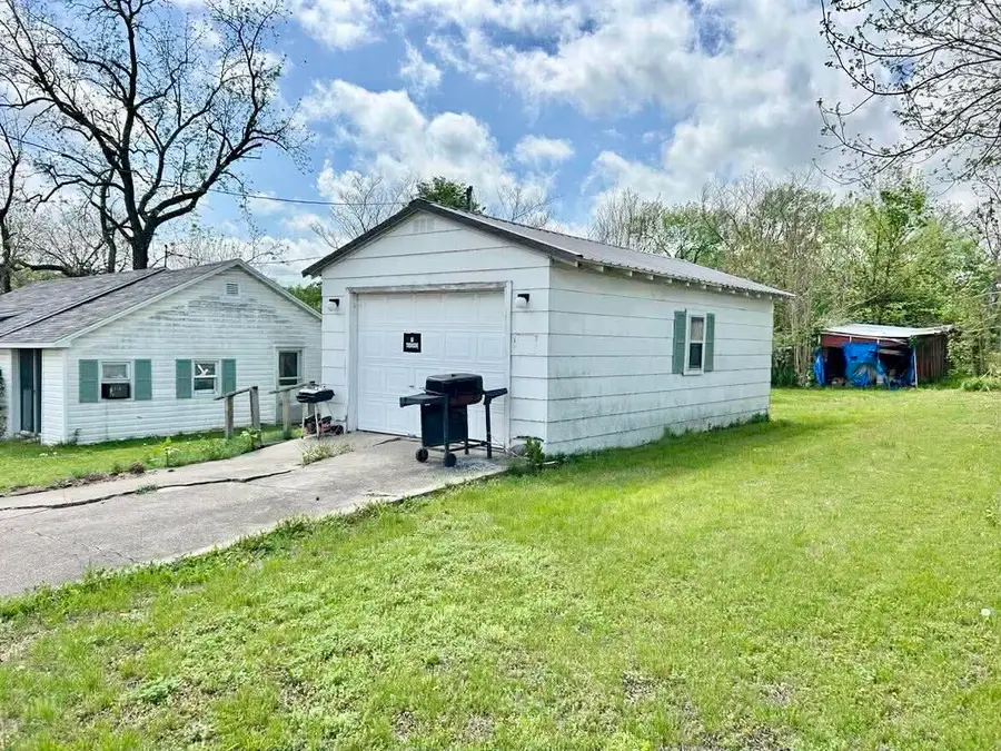 251 S Archer Avenue, Hartville, MO 65667 - #2