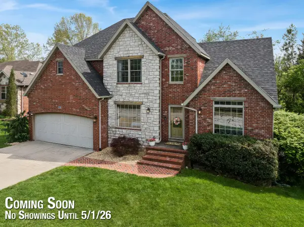 2116 E Hawkins Court, Ozark, MO 65721