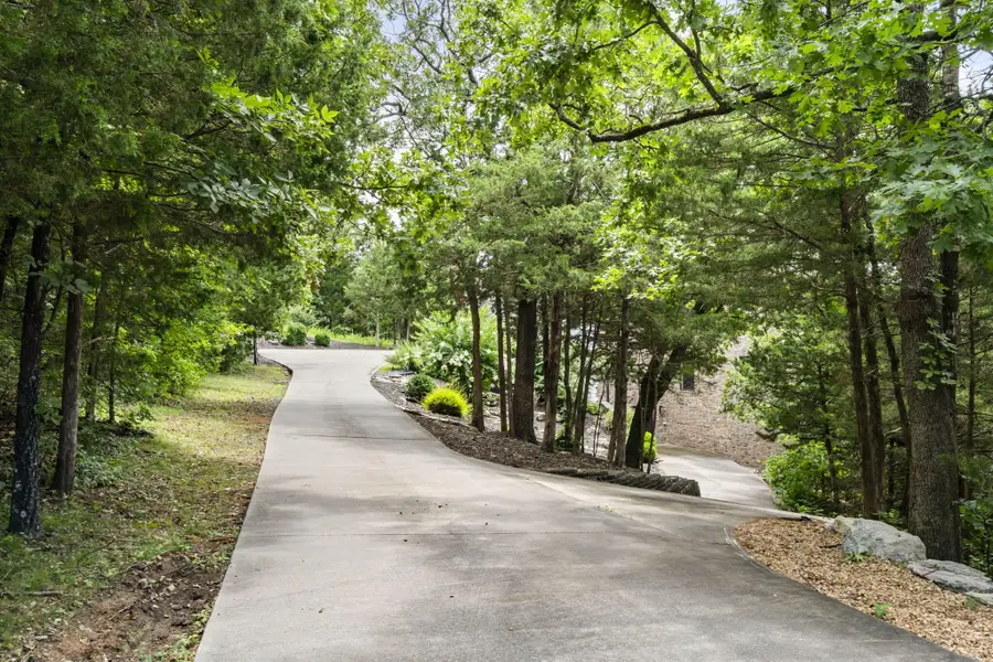 190 Highland Drive, Hollister, MO 65672 - #3