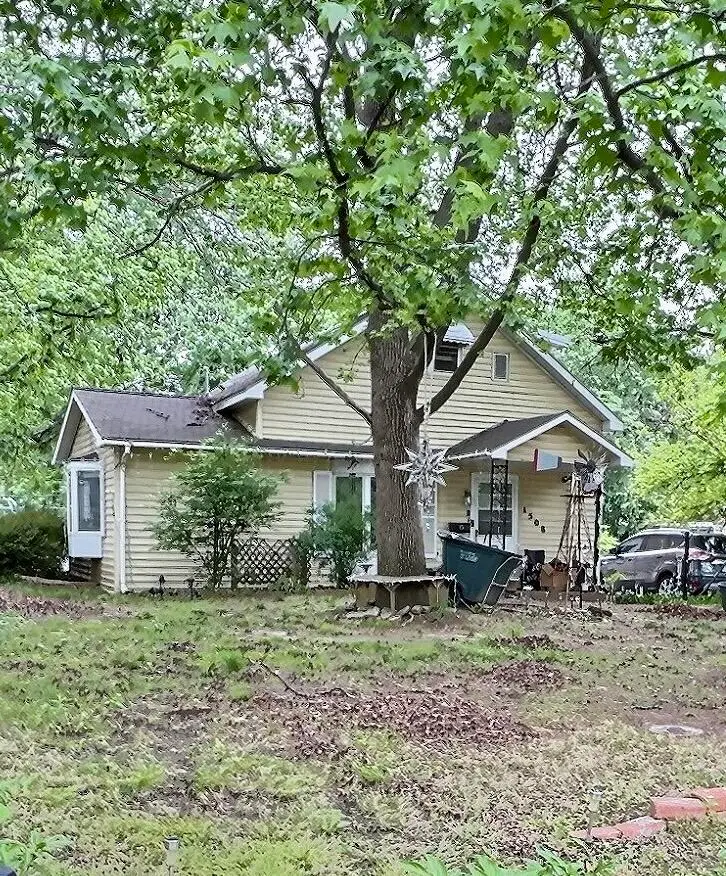 1508 N Main Street, Nevada, MO 64772 - #1