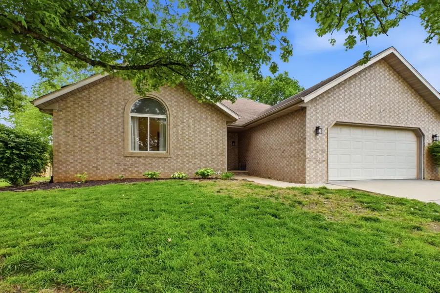 3610 S Western Avenue, Springfield, MO 65807 - #3