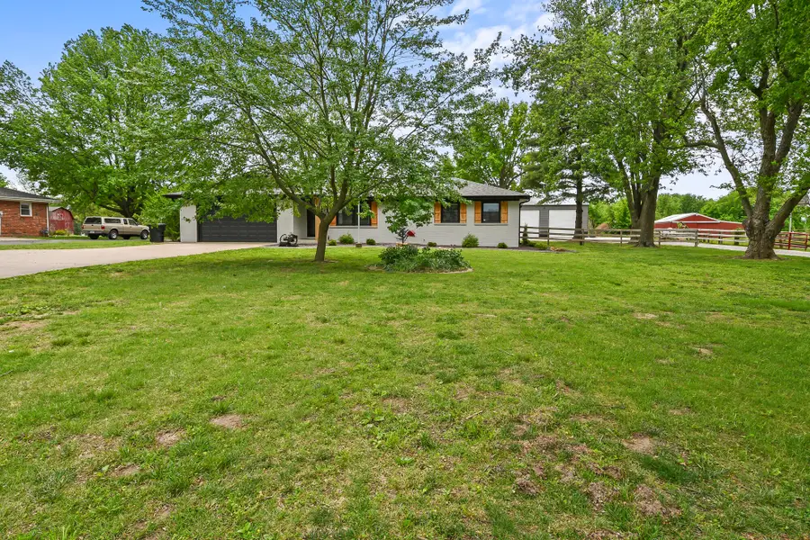 6074 W Farm Road 94, Springfield, MO 65803 - #2