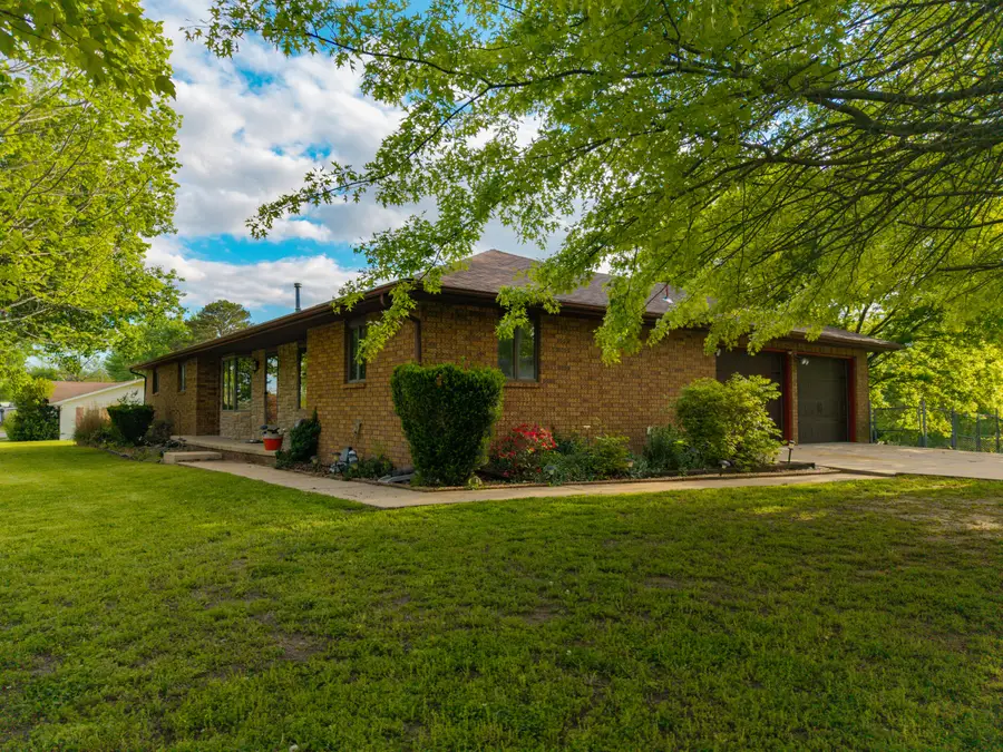 607 Kottmeier Street, Ava, MO 65608 - #2