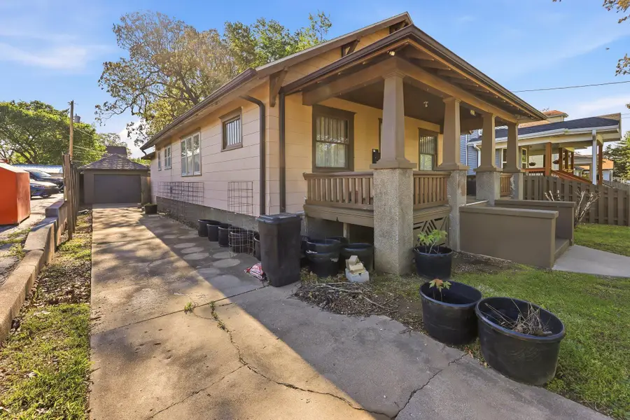 1918 N Douglas Avenue, Springfield, MO 65803 - #2