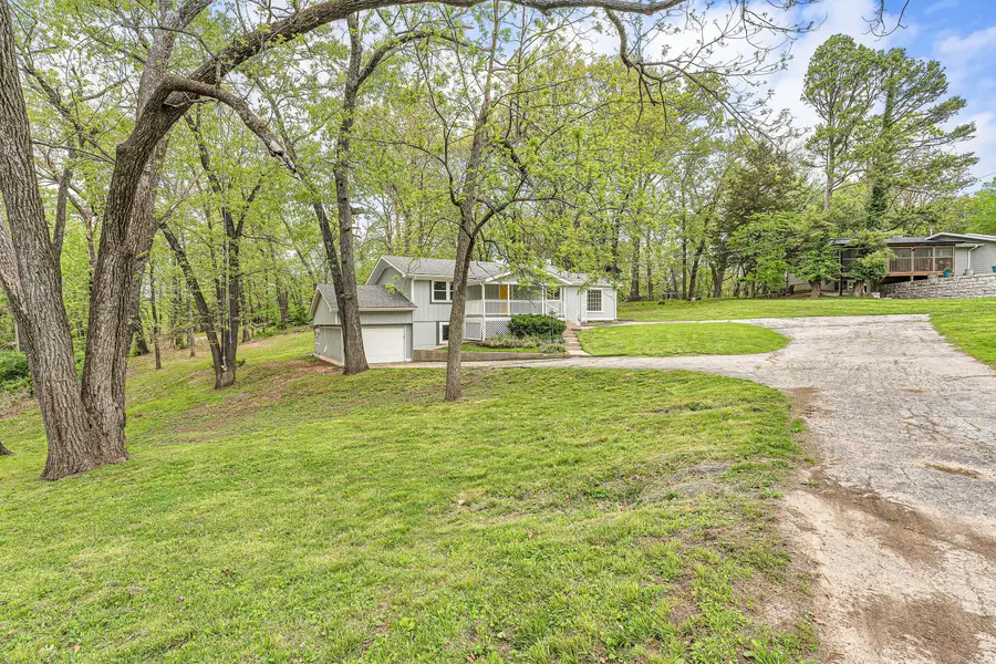 4859 S Roslyn Avenue, Springfield, MO 65804 - #2