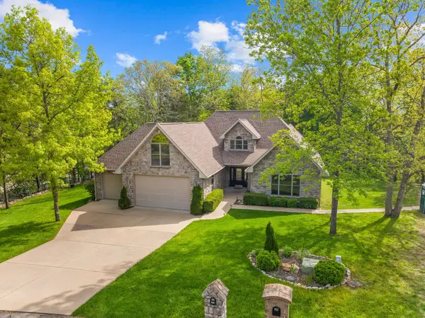 1015 Silvercrest Place, Reeds Spring, MO 65737