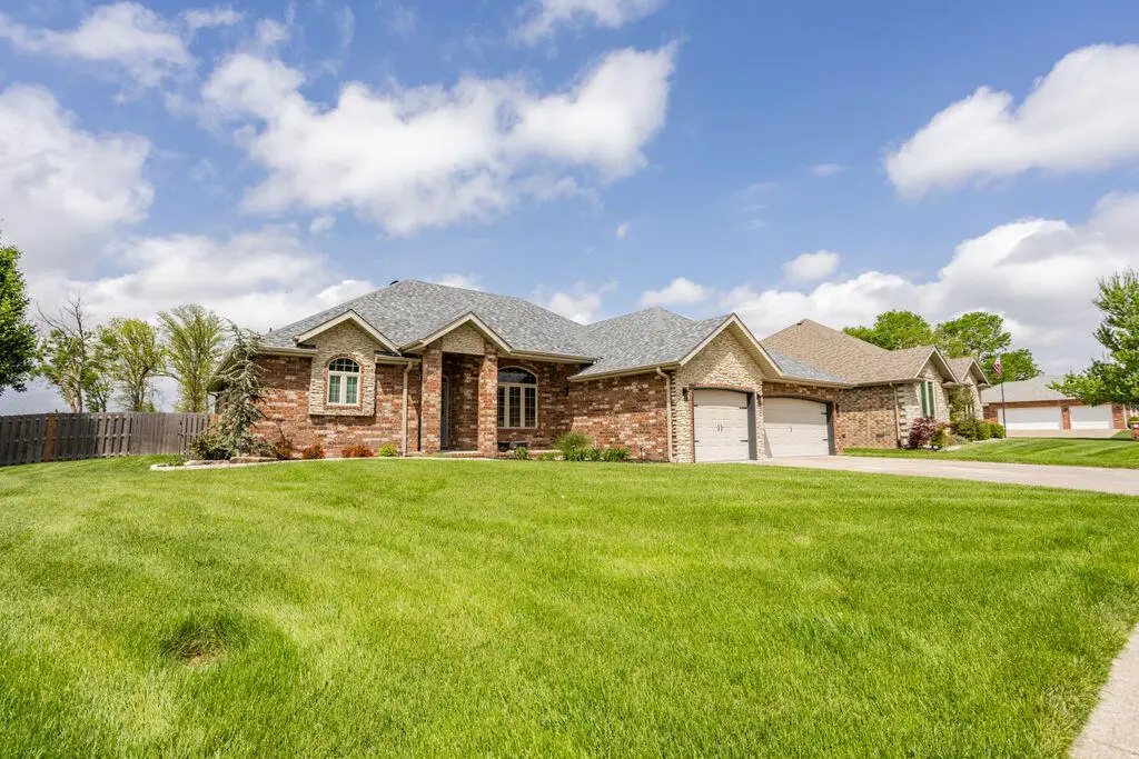 3615 W Wayland Street, Springfield, MO 65807 - #1