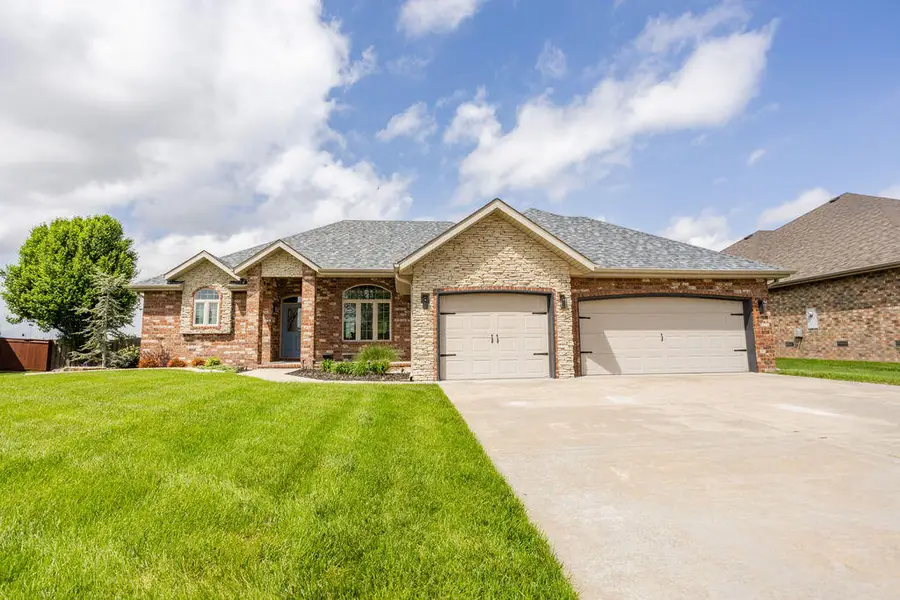 3615 W Wayland Street, Springfield, MO 65807 - #3