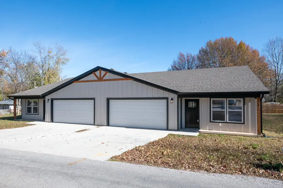 320-322 S Market Street, Nixa, MO 65714 - #3