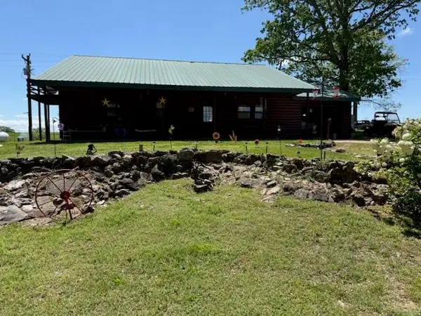1042 Us Highway 160, Caulfield, MO 65626