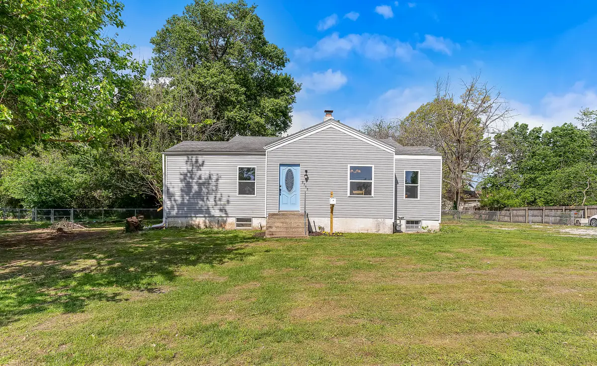2755 N Campbell Avenue, Springfield, MO 65803 - #1