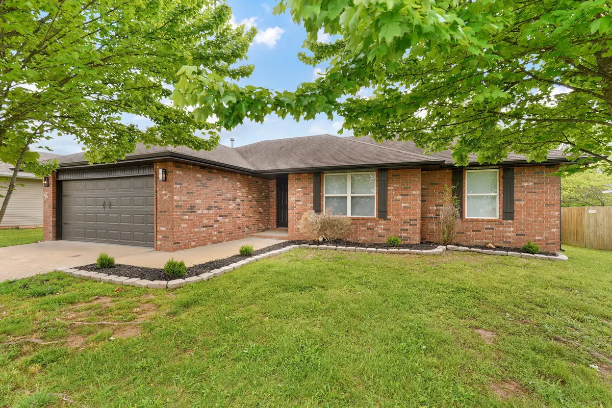 3784 W Ridgeway Street, Springfield, MO 65807 - #1