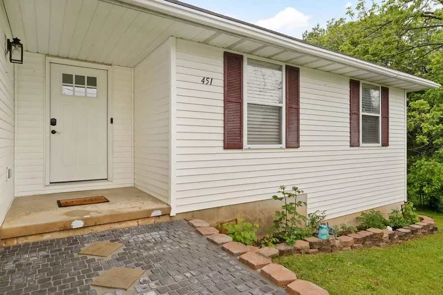 451 S 11th Street, Ozark, MO 65721 - #2