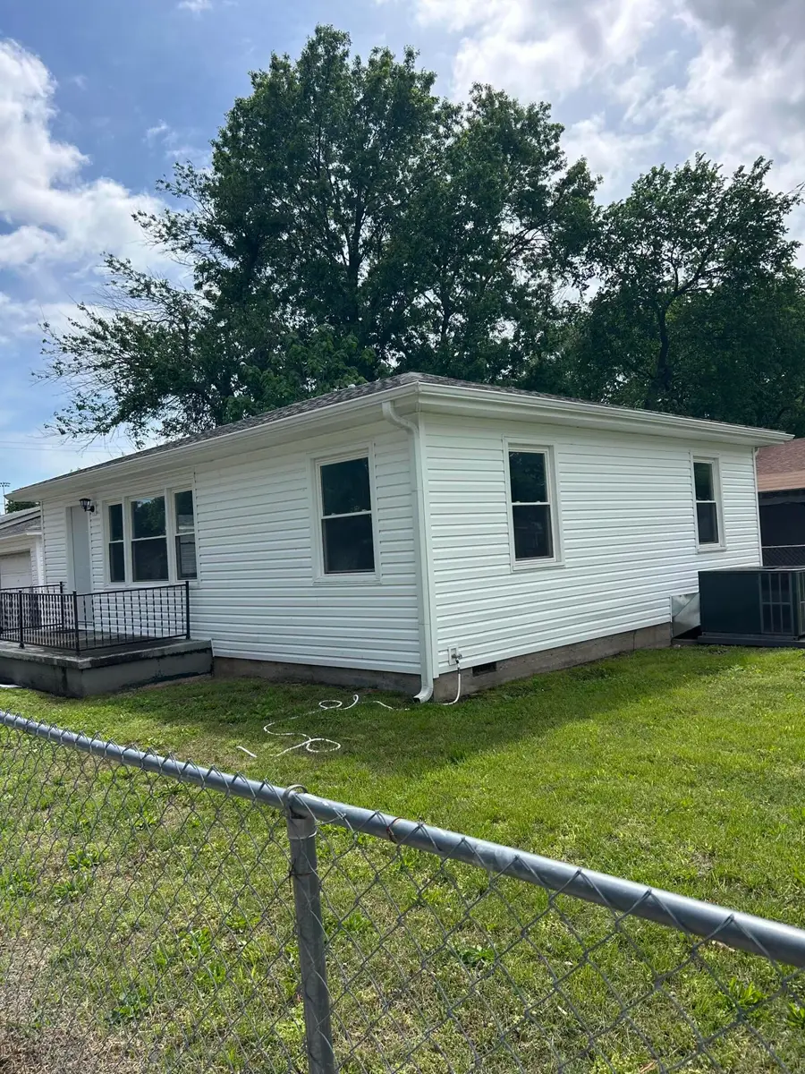 206 Comingo Avenue, Joplin, MO 64801 - #2