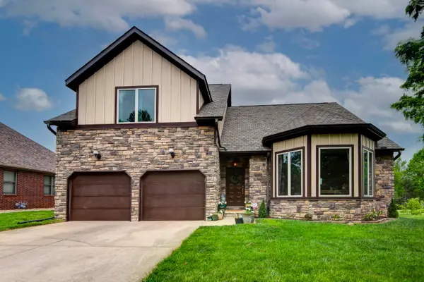 2343 W Dearborn Street, Springfield, MO 65807