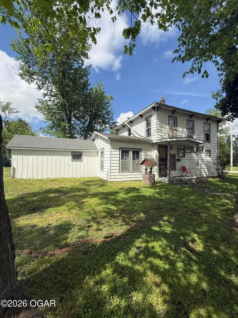230 E Prairie Avenue, Girard, KS 66743 - #1