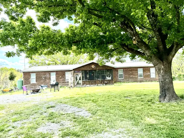 25755 Webb Lane, Summersville, MO 65571