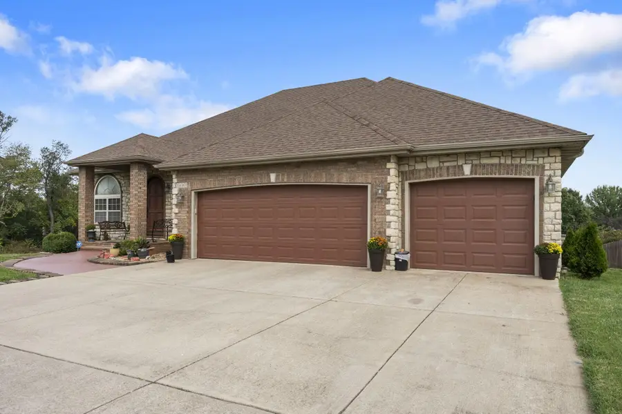 3443 W Hestand Street, Springfield, MO 65803 - #3