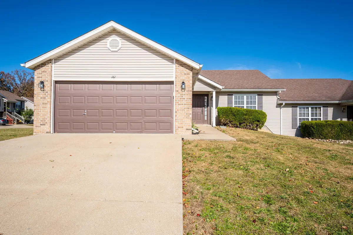 161 Woodland Drive N, Branson, MO 65616 - #1