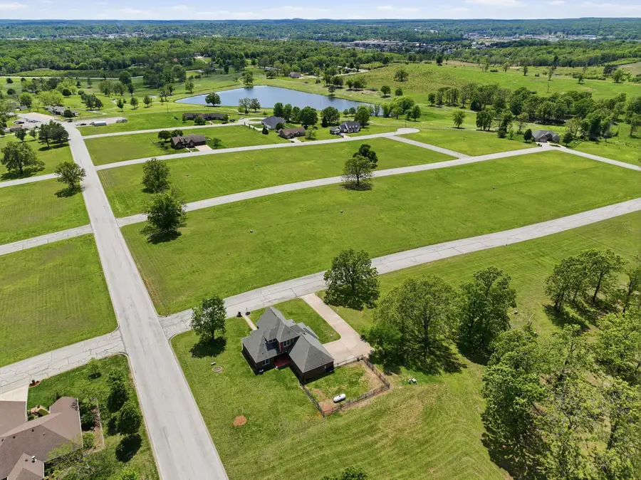 513 Stonehaven Drive, West Plains, MO 65775 - #2