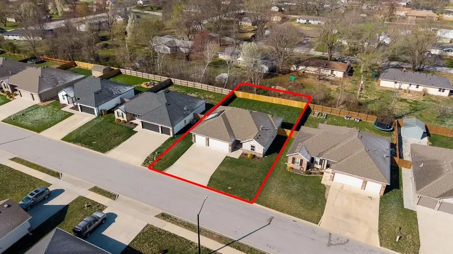 747 N Century Avenue, Republic, MO 65738 - #2