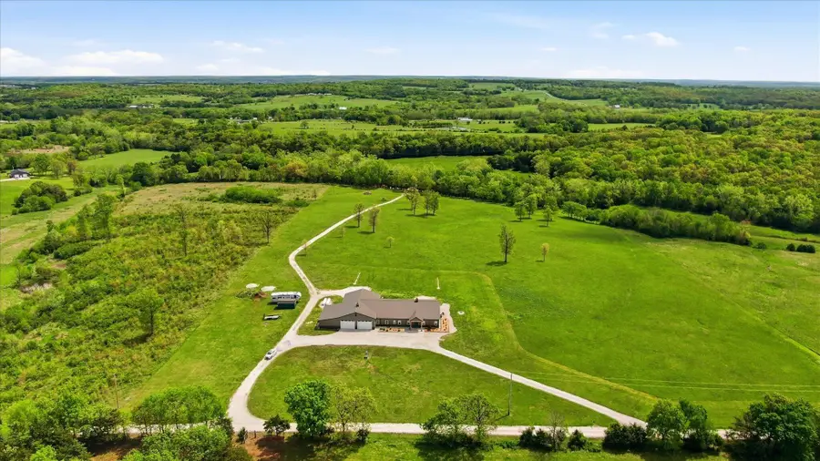 3870 S 75th Road, Dunnegan, MO 65640 - #2