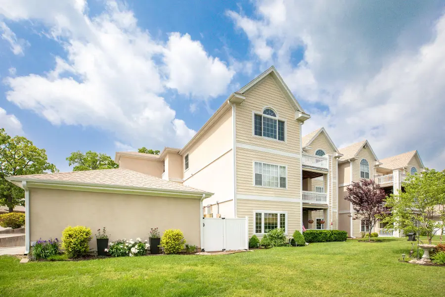 100 Woodland Drive N #La, Branson, MO 65616 - #2