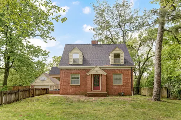2310 E Grand Street, Springfield, MO 65804