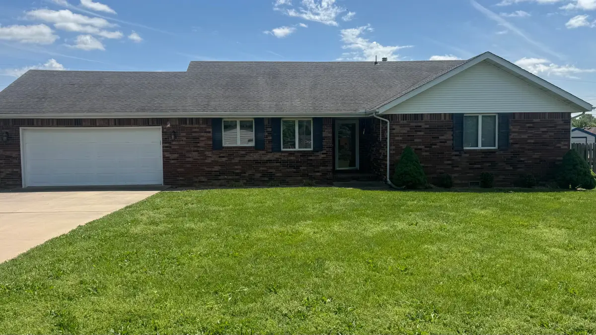 417 Schulz Avenue, Monett, MO 65708 - #1