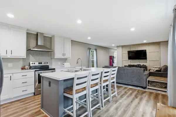 387 E 400th Road, Fair Play, MO 65649