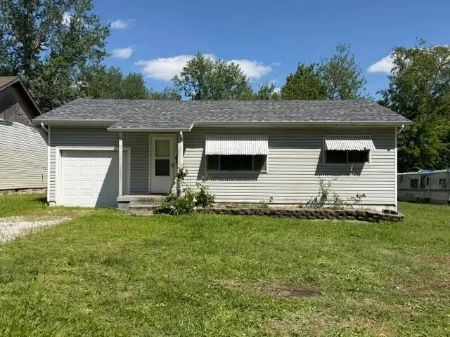 1120 N Fulbright Avenue, Springfield, MO 65802 - #1