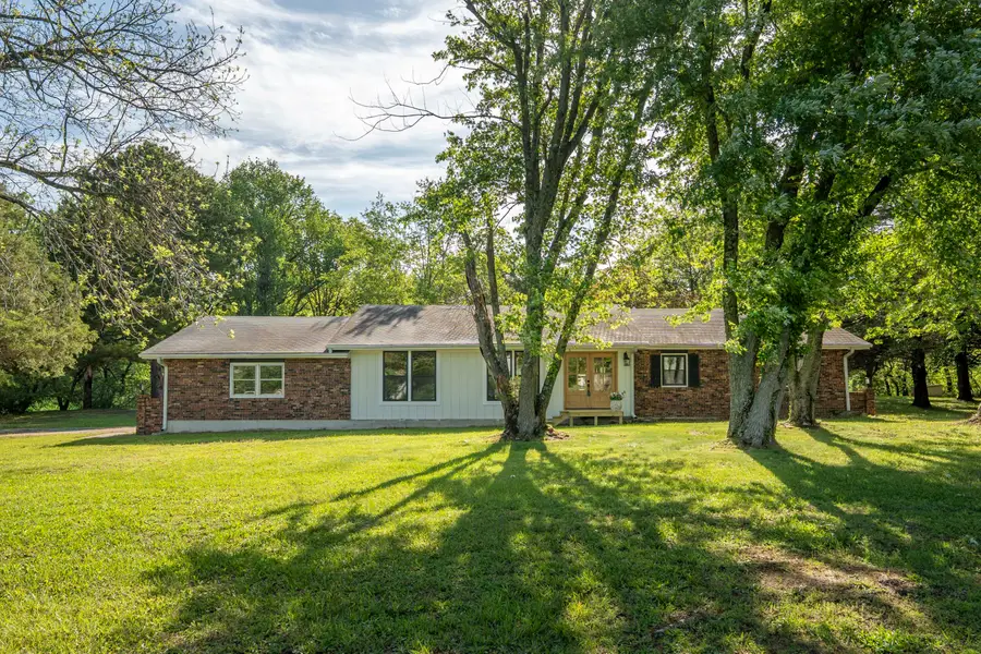 5816 E Farm Road 168, Rogersville, MO 65742 - #2