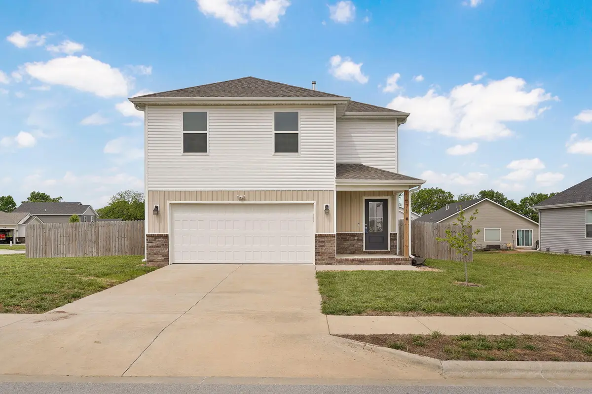 571 S Caroline Avenue, Republic, MO 65738 - #1
