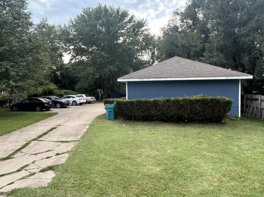 1625 N Colgate Avenue, Springfield, MO 65802 - #2