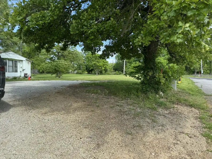 141 E White Street, Granby, MO 64844 - #2