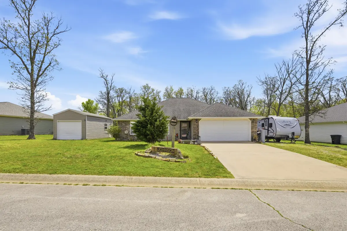 13719 Pella Lane, Neosho, MO 64850 - #1