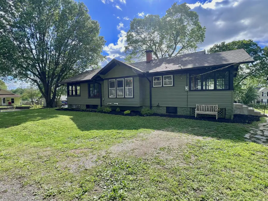 517 Cooper Street, Carthage, MO 64836 - #3